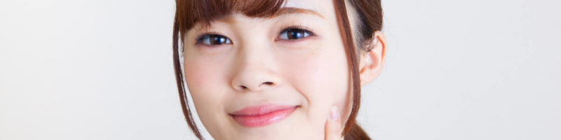 笑顔の女性